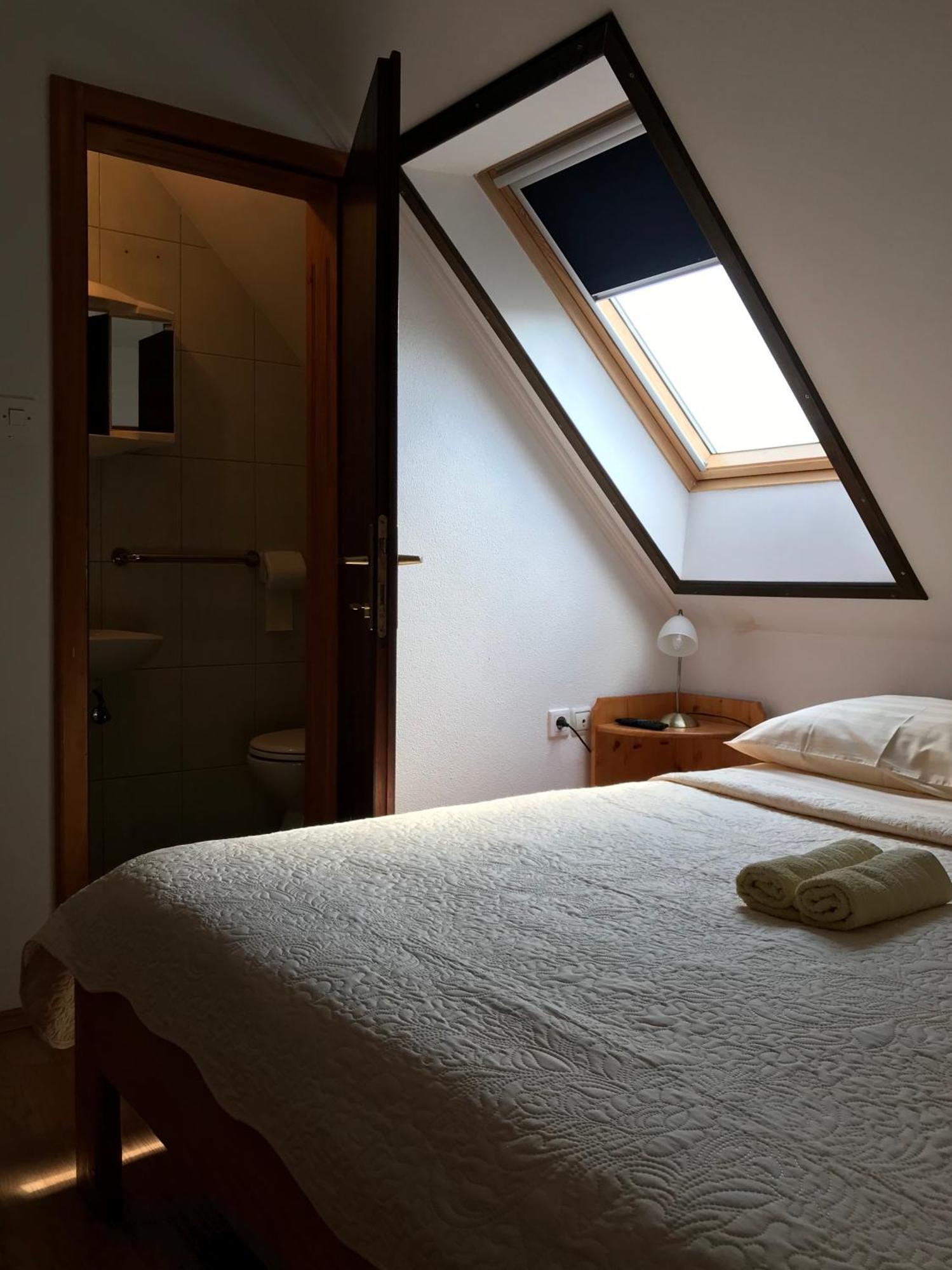 Guest House Aurora Poljanak Habitación foto
