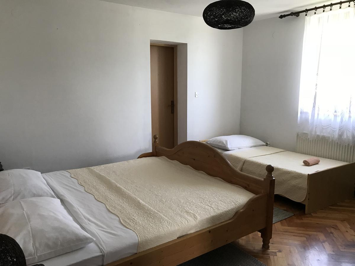 Guest House Aurora Poljanak Habitación foto